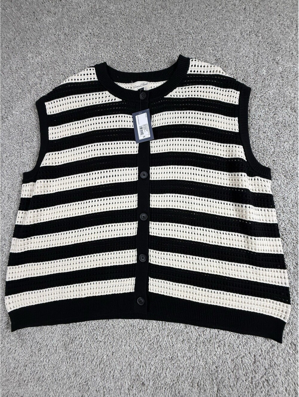 NWT Universal Thread Crochet Vest Size 2X Black and Cream Stripes Cotton